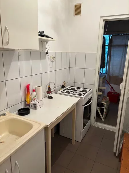 Lacul Tei, Parcul Circului, Lidl, Mega Image, semistradal 1/4 dec bl 83 mob